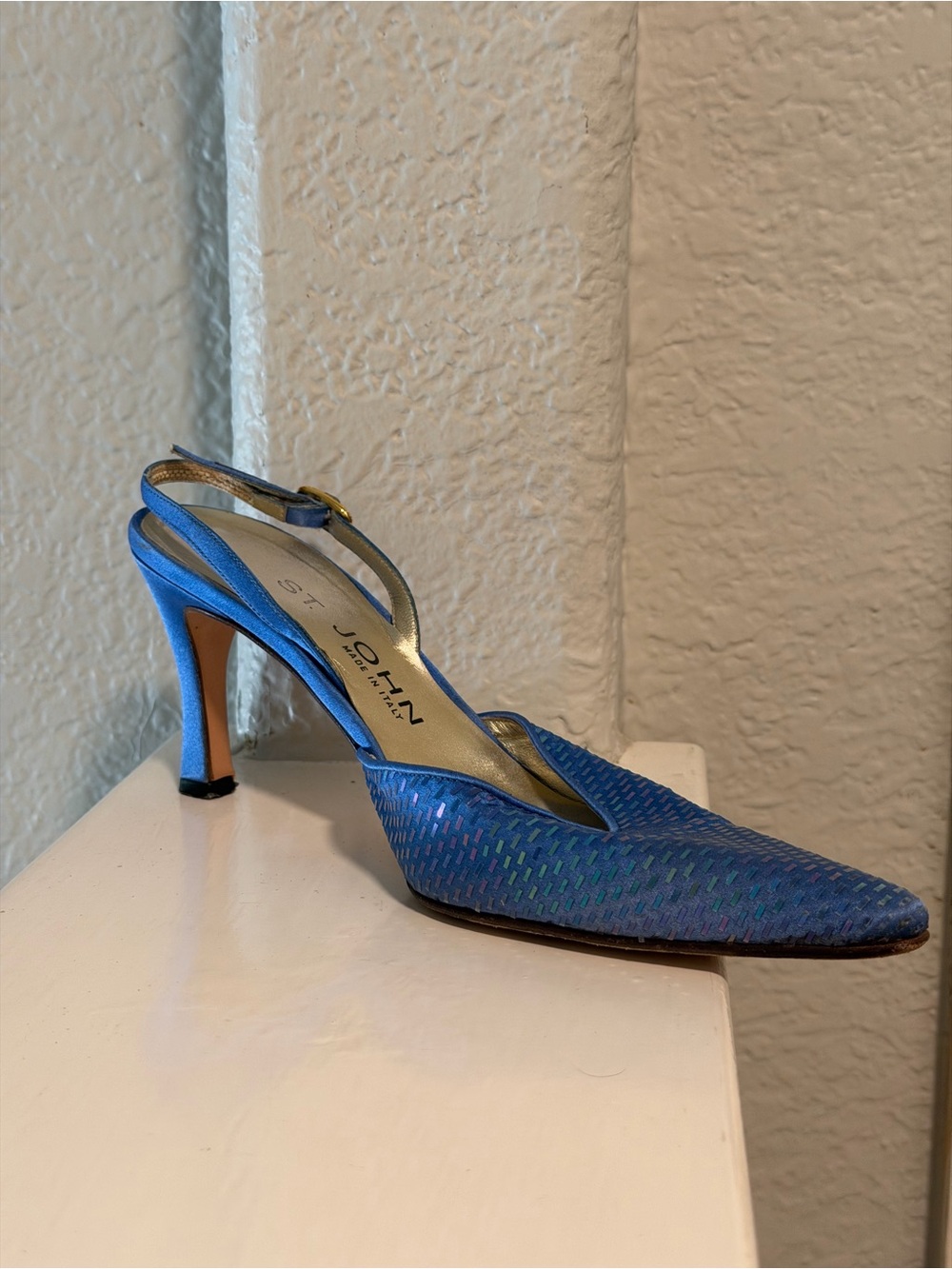 St. John Periwinkle Slingback Pointed-Toe Heels- Made in Italy- Vintage- - Picture 6 of 12